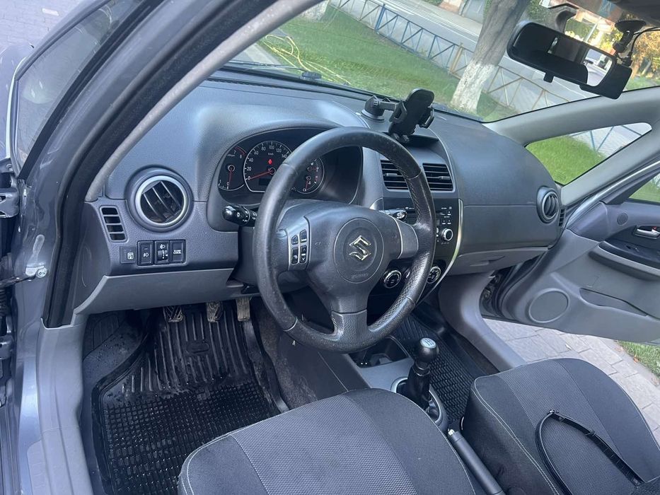 Продам Suzuki SX4 4x4
