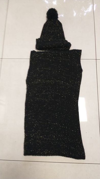 Komplet damski  czapka plus komin