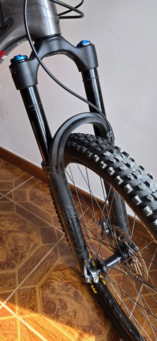 Suspensão fox 36 performance