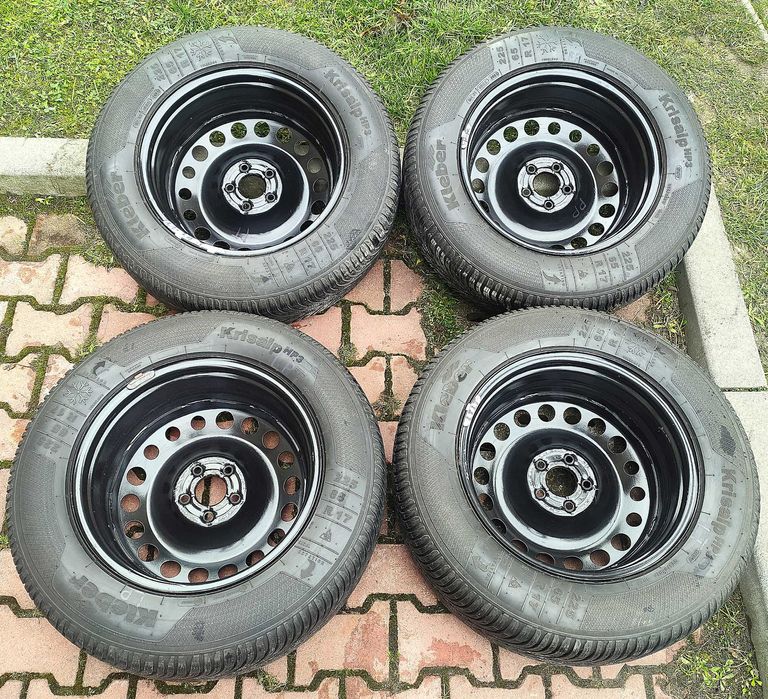 Opony zimowe KLEBER na felgach stalowych Ford 225/65/17 cali