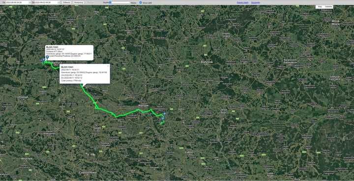 Lokalizator GPS GSM BL020 TRACKER śledzenie osób zwierząt APKA BLOW