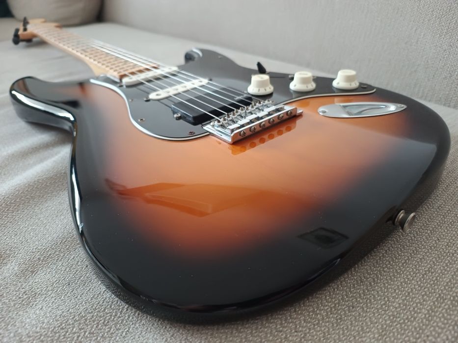 Gitara elektryczna Squier Affinity Stratocaster HSS