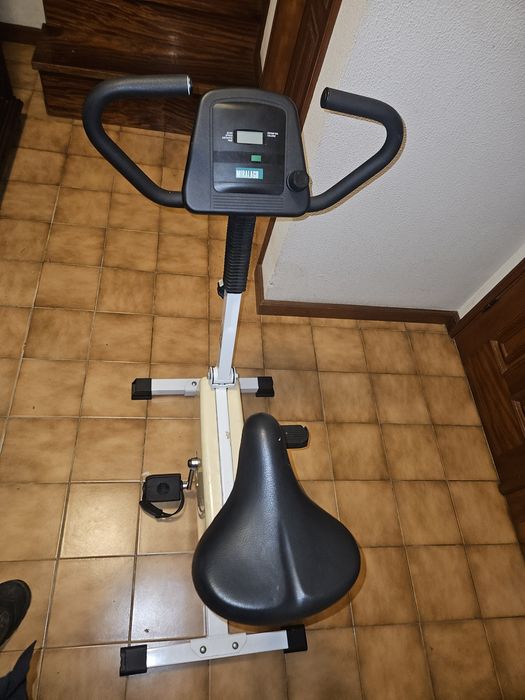 Bicicleta estática MIRALAGO