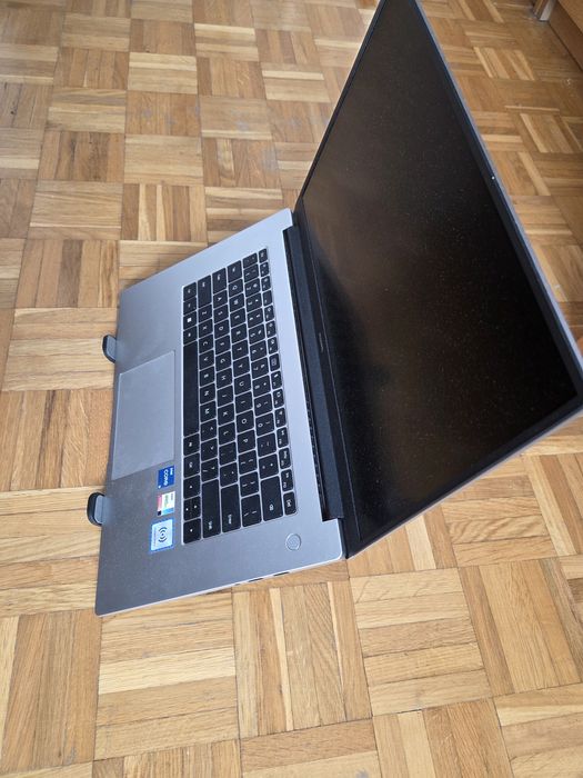 Podstawka dla laptopa.