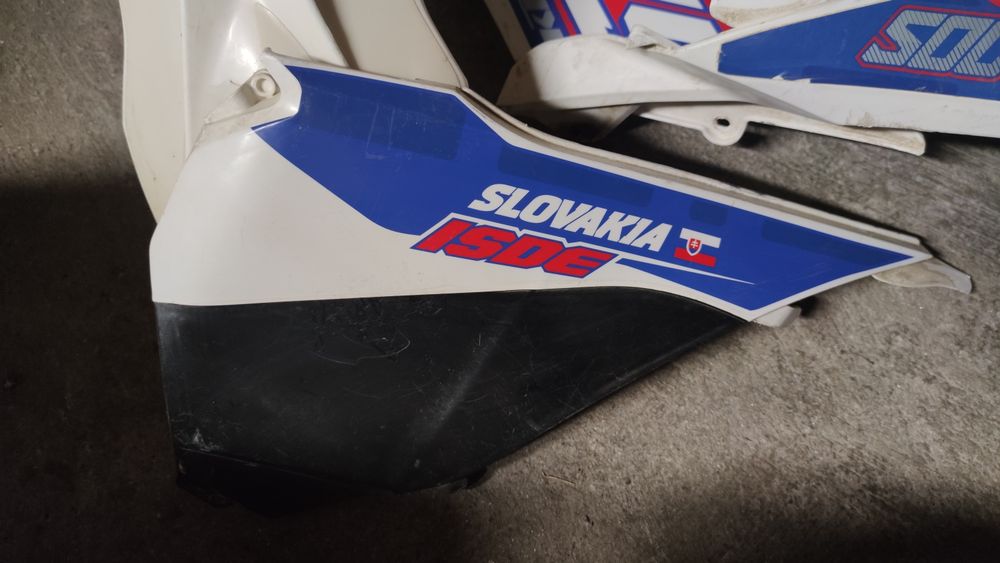 Plásticos ktm six days Slovakia