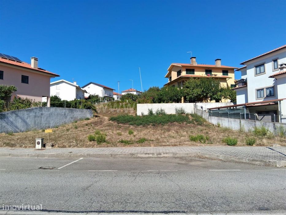 Terreno Urbano / Seia, Seia, São Romão e Lapa dos Dinheiros — Seia, São Romão E Lapa Dos Dinheiros, Guarda