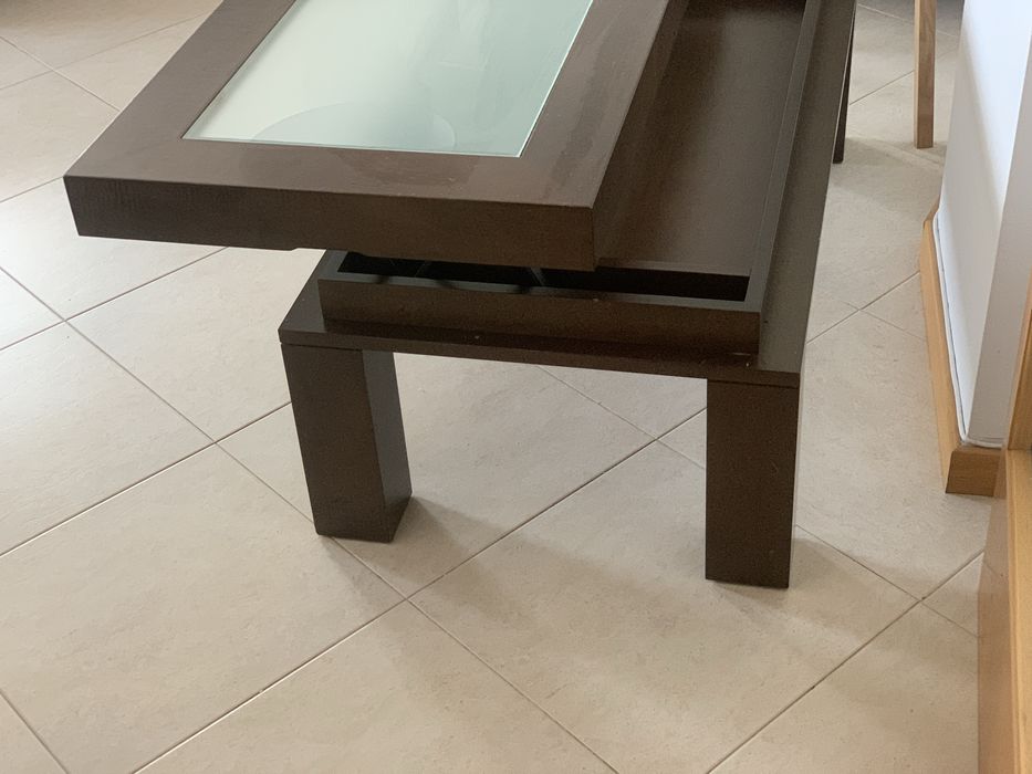 Mesa de centro madeira elevável wengue