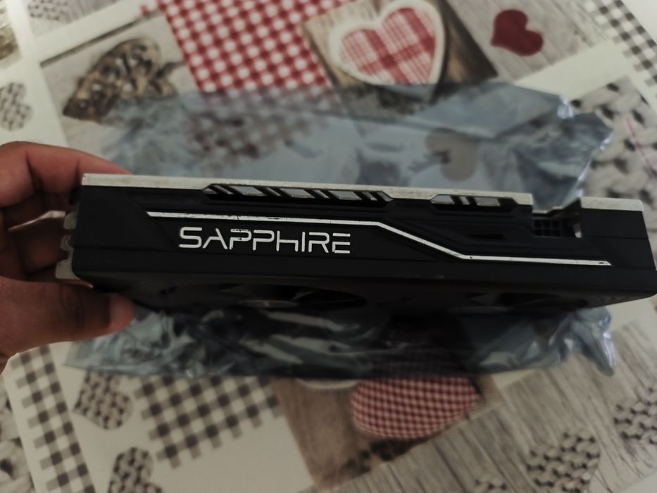 Sapphire Radeon RX 580 8GB GDDR5 - Impecável (Ler Descrição)