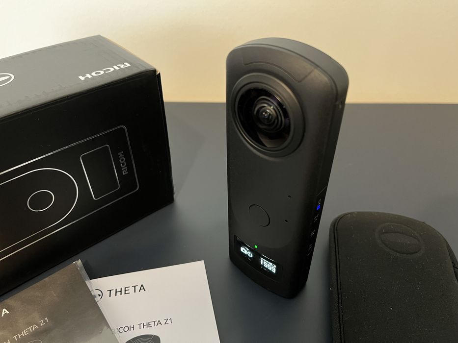 Camera 360 Ricoh Theta Z1