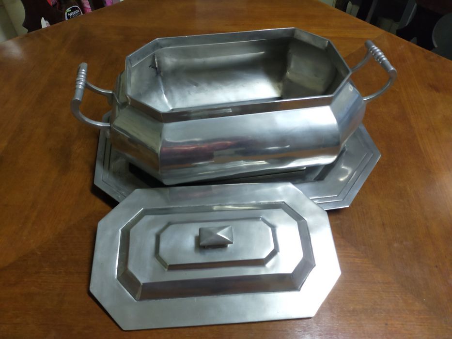 Terrina e Prato Estanho