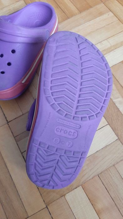 Crocs dla dziewczynki