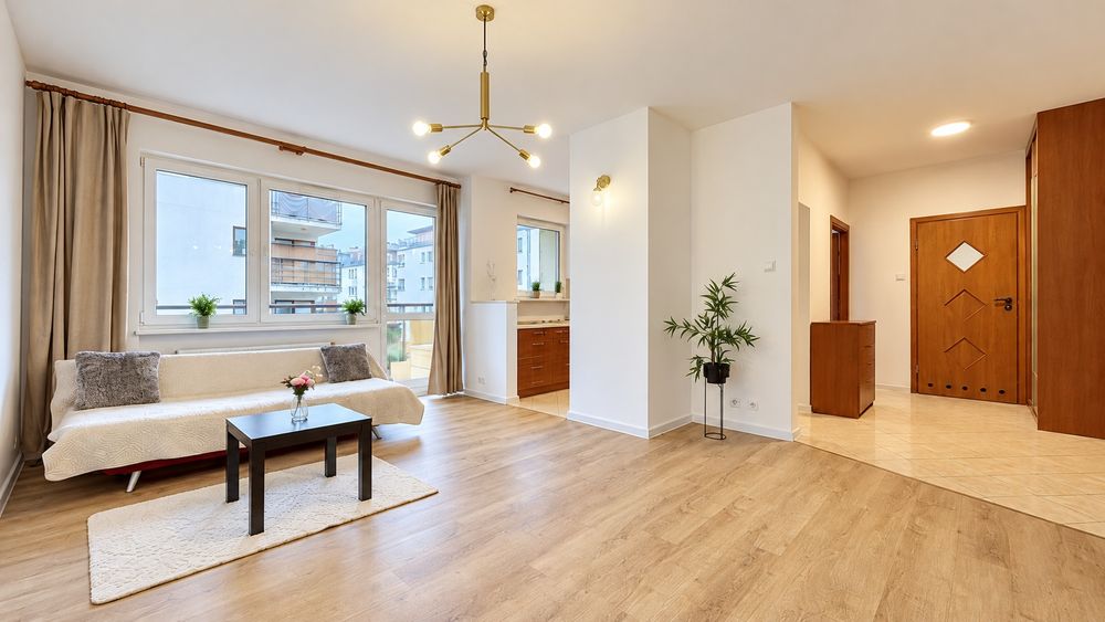 2 pokoje mieszkanie ,49m2 I Głębocka 104A I komórka plus miejsce postojowe I 2 piętro I balkon/ winda , blok 2006r