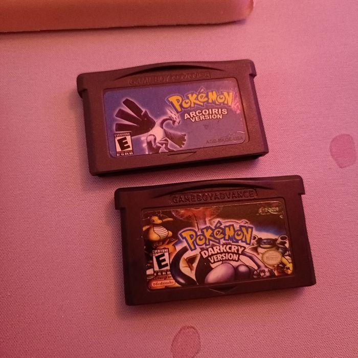 [FAN Rom Hack] Pokémon Arcoiris i Darkcry - Dla Gameboy - Cena za jedna gre