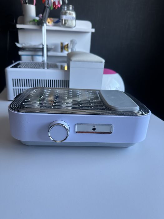 Витяжка для манікюру