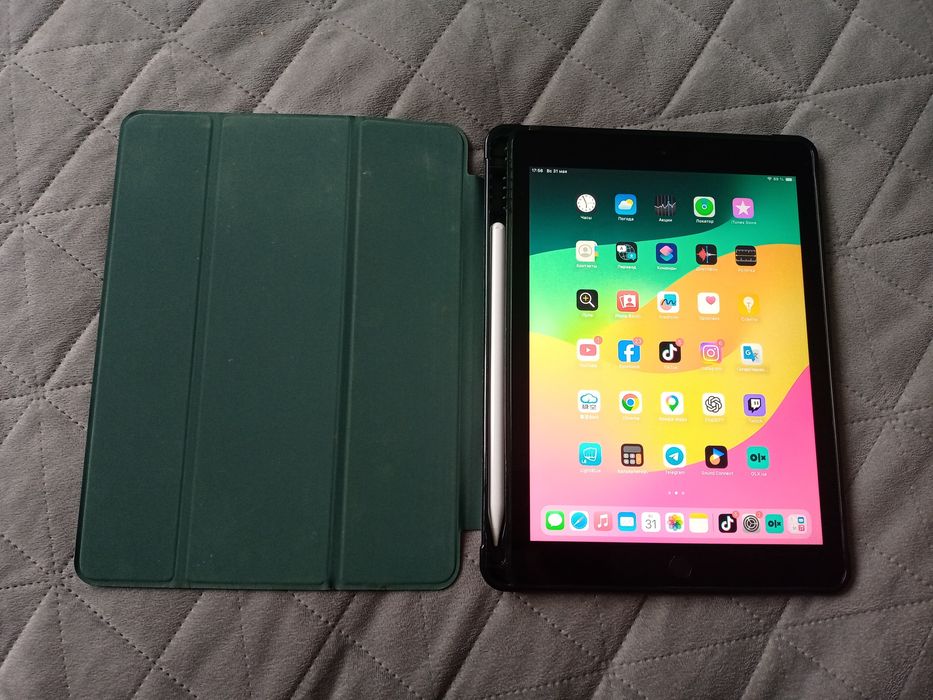 apple ipad 6 2018 - купити планшети - Ціна на OLX.ua