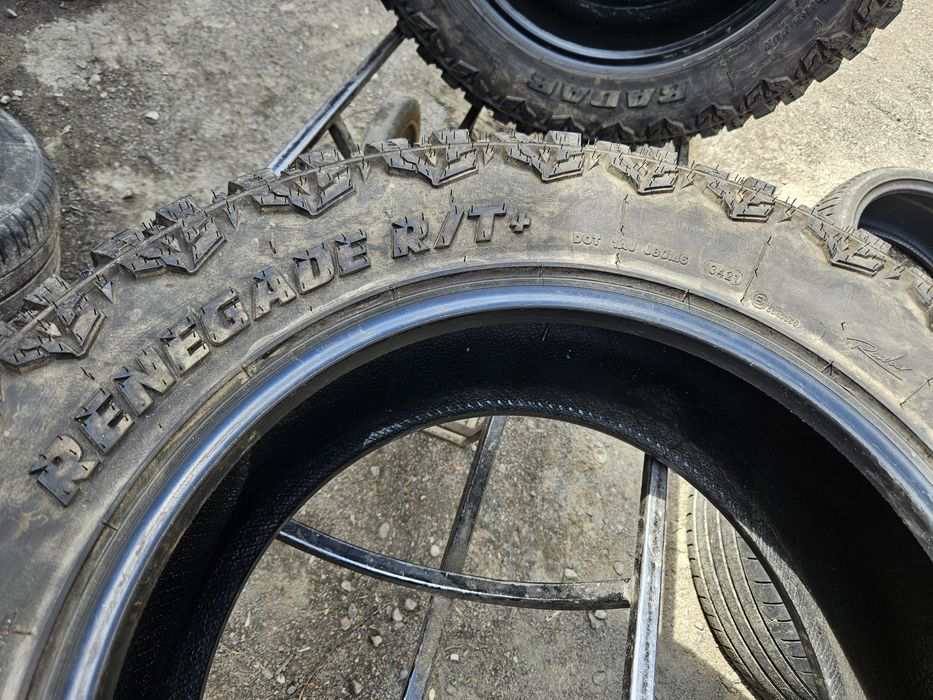 Шины БУ 285 60 R 20 Radar renegade R/T + пара всесезон