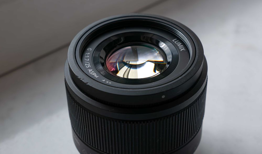 Panasonic Lumix G 25mm f/1.7 obiektyw