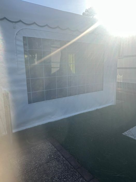 Harém com laterais e cortinados