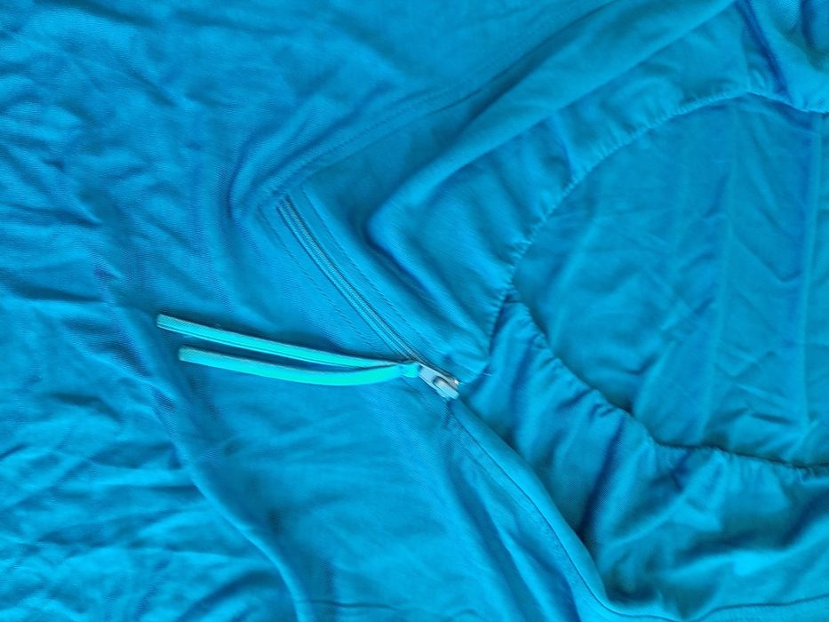 Camisola azul Ana Sousa M