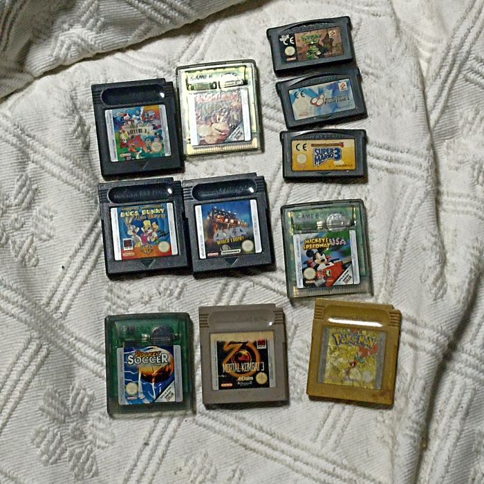 Jogos de game Boy colour e advance e normais