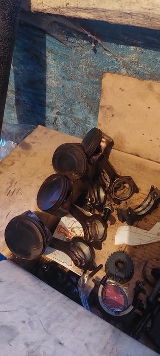 Z18 XER  Двигун в розборі