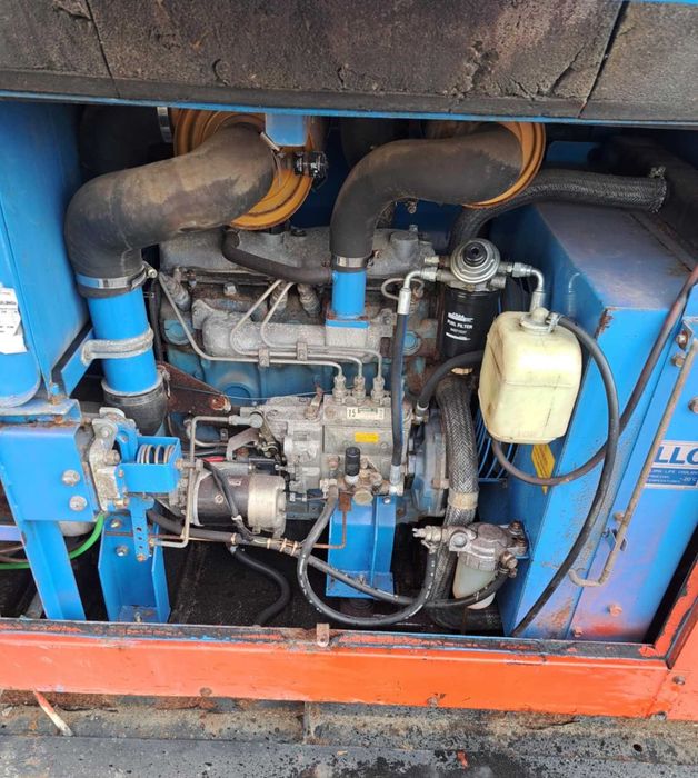 Kompresor śrubowy spalinowy 5m3/min silnik ISUZU kaeser atlas copco