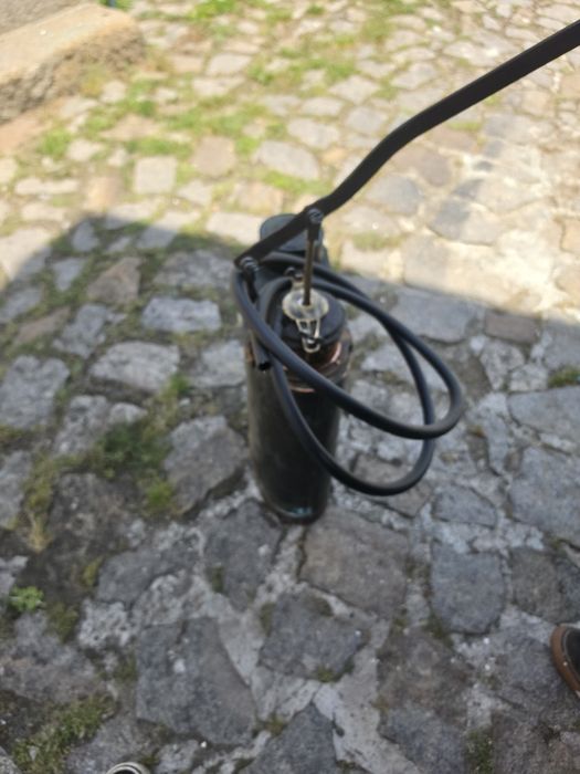 Pulverizador antigo