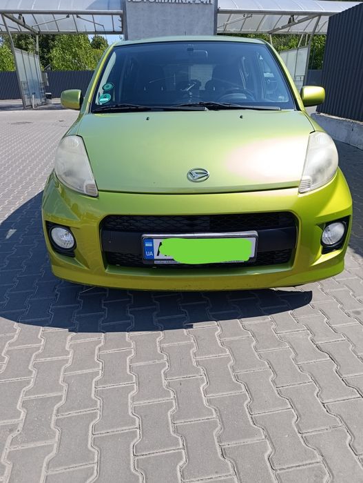 Авто дайхатсу сіріон 2009 автомат
