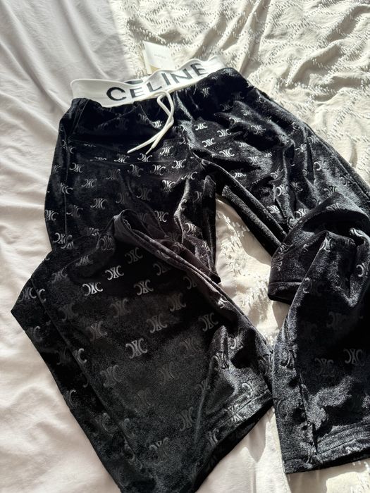 Велюровые штаны celin , размер c-m, на xs будут свободны