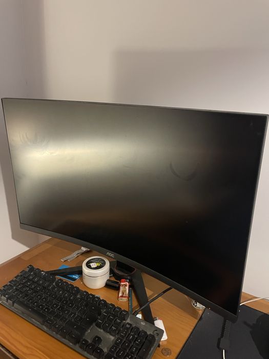 monitor curvo aoc 32" 240hz