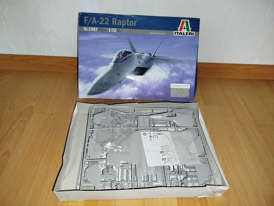 Italeri.f-22 raptor.1/72