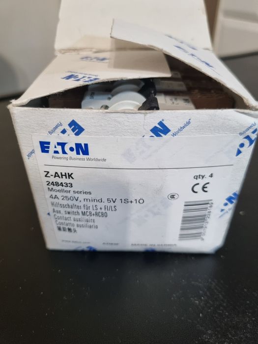 Elektronika. Styki pomocnocze