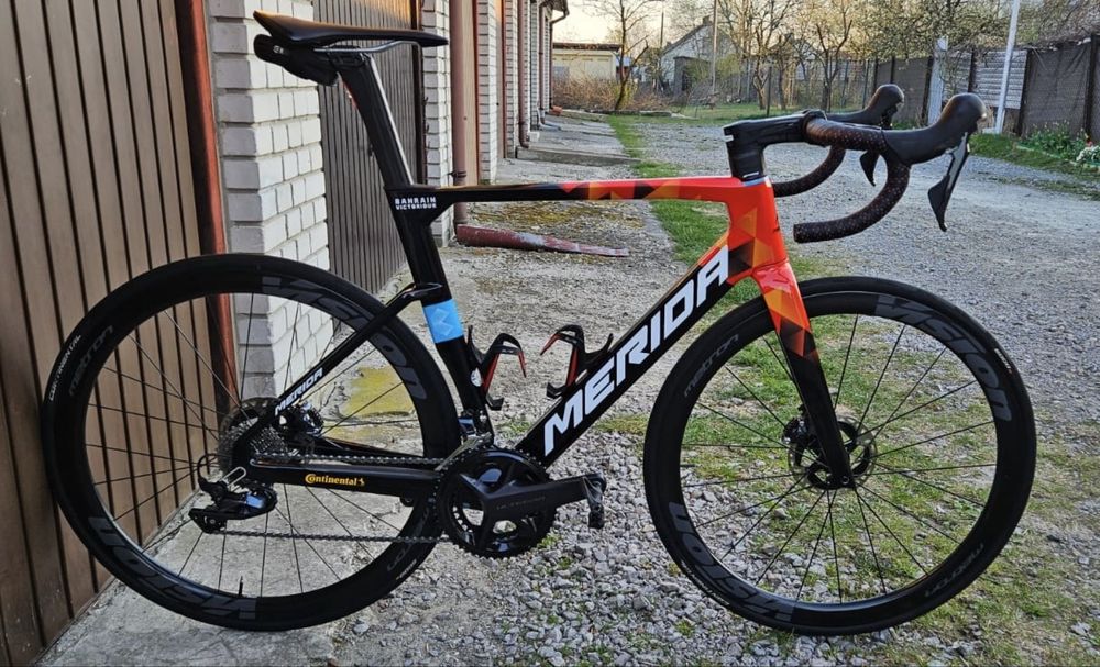 Rower szosowy Merida Reacto 5000 Bahrain Victorius r.56(M\L)
