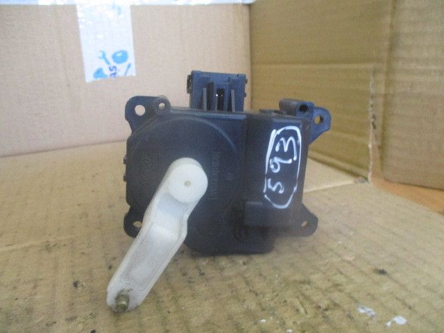 LEXUS IS I (JCE1_, GXE1_) Trunk Lid Motor