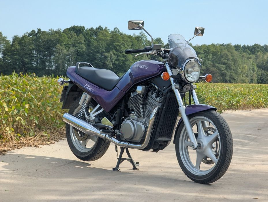 Мотоцикл Suzuki VX 800