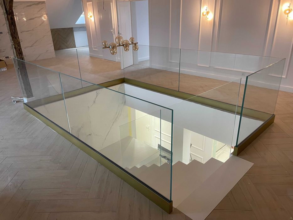 Balustrady szklane Drzwi szklane Lustra