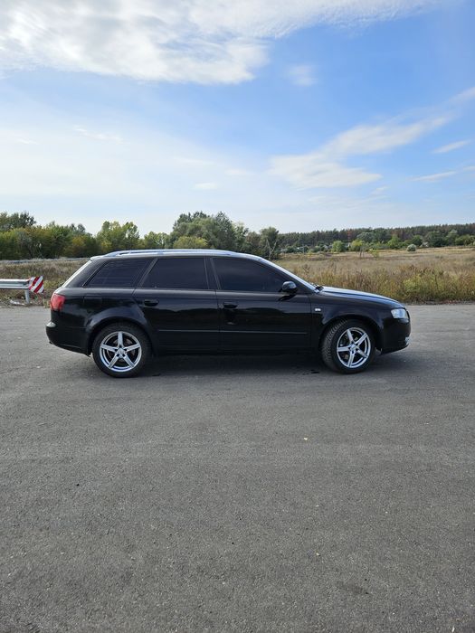 продам AUDI A4B7