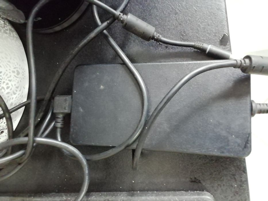 Zasilacz do laptopa Dell 240 w 19,5 V /12,3 A