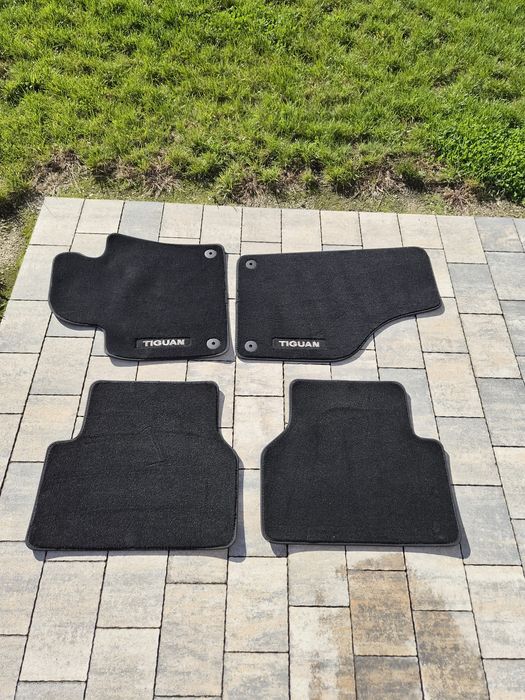 Oryginalne dywaniki welurowe VW Tiguan | Komplet 4 szt. OE