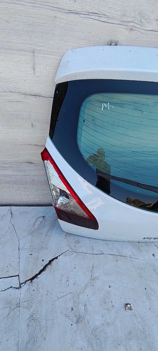 Klapa bagażnika Renault Megane III hatchback 2008-2016r. DV369