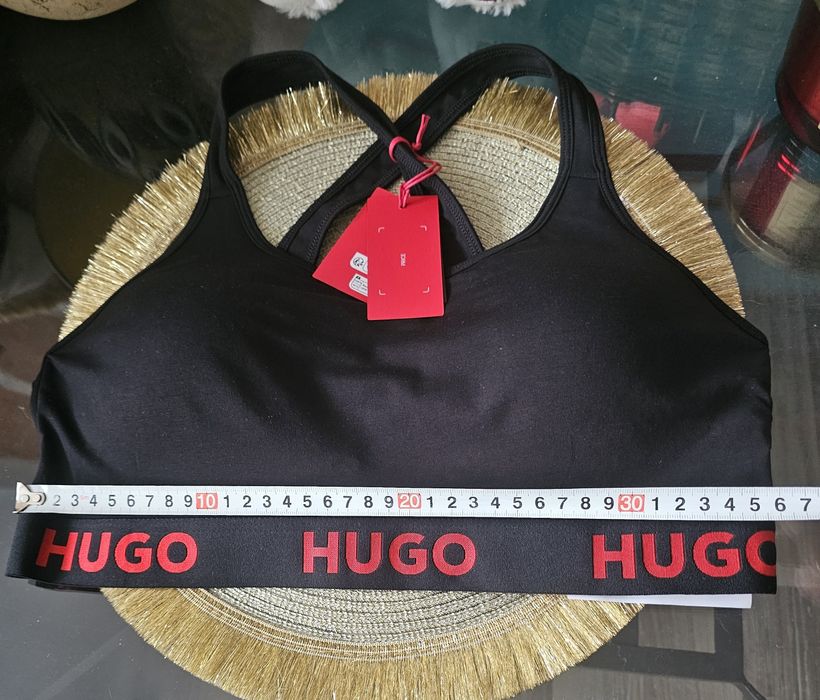 Sportowy top Hugo. Nowy z metką