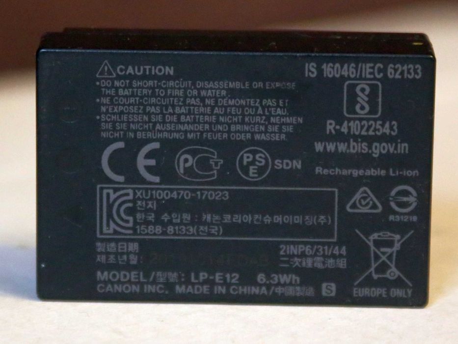 Продам зарядку для фото Canon LP E8, LC E12, LC E17, EN EL14