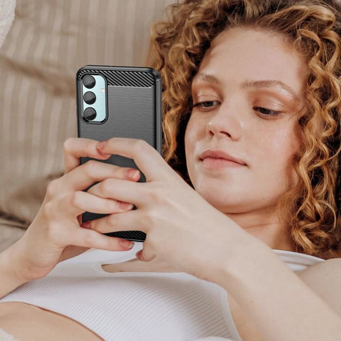 Etui Tech-Protect TPUCarbon na Samsung Galaxy M15 5G - czarne