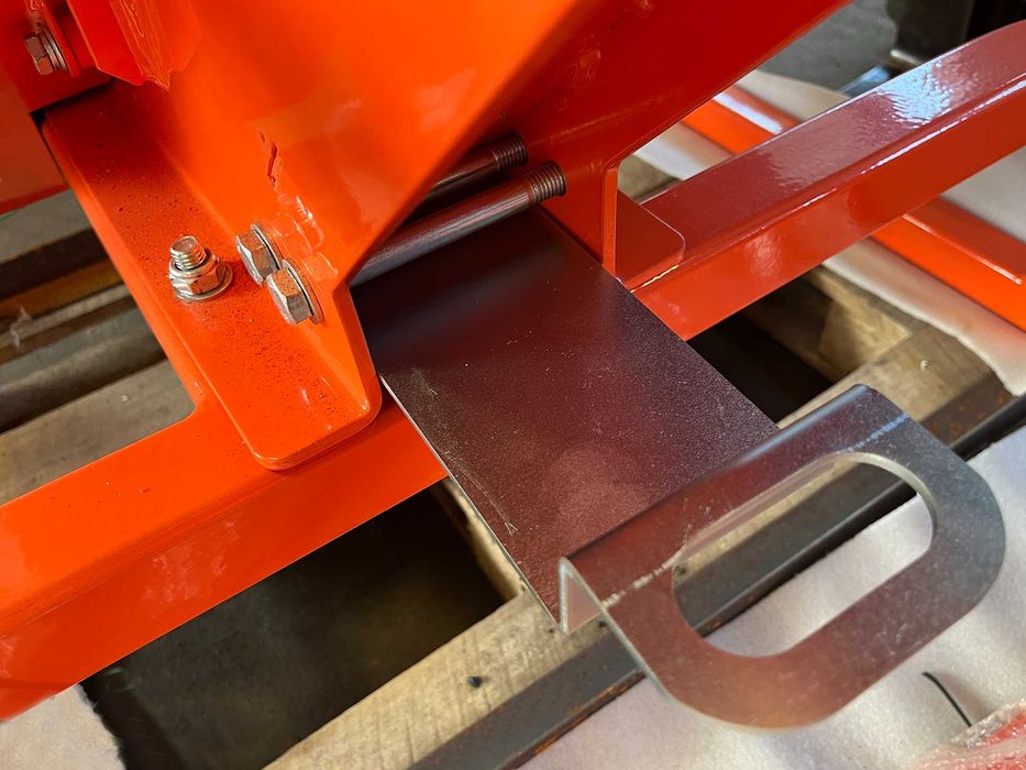 Estilhador p/Trator DK-1200SE - 20-60cv - Ø10cm - IVA e CARDÃ INCLUSO