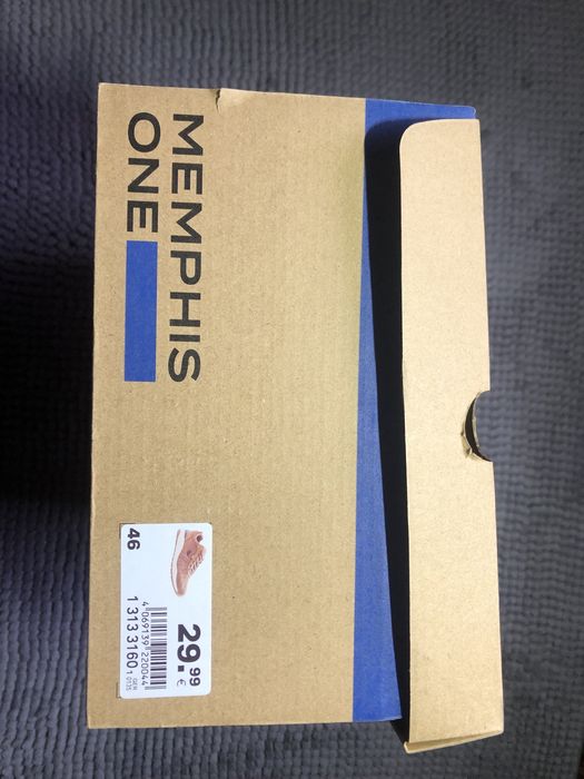 Кросівки нові баварія