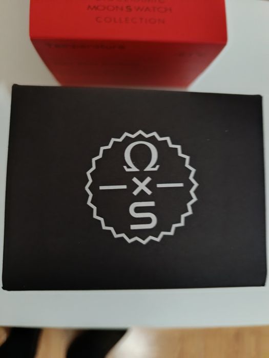 Omega x Swatch misson mars