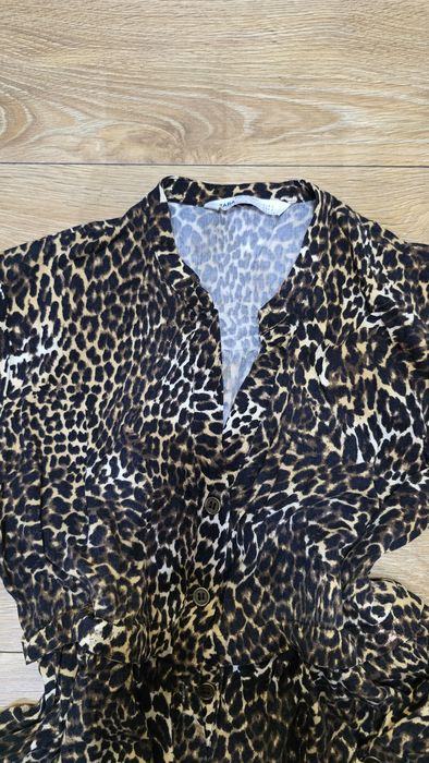 Sukienka w panterkę ZARA