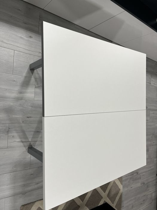 Mesa leroy portus