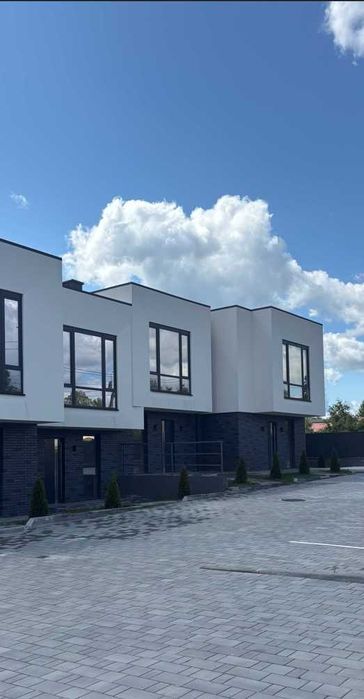 Продаж таунхауса, зданий в експлуатацію, 5 хв від центру