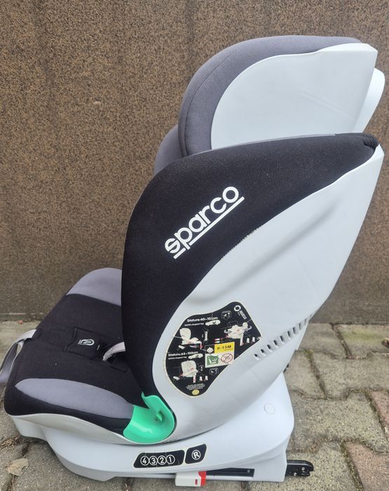 Fotelik samochodowy obrotowy  360 Sparco  SK6000i